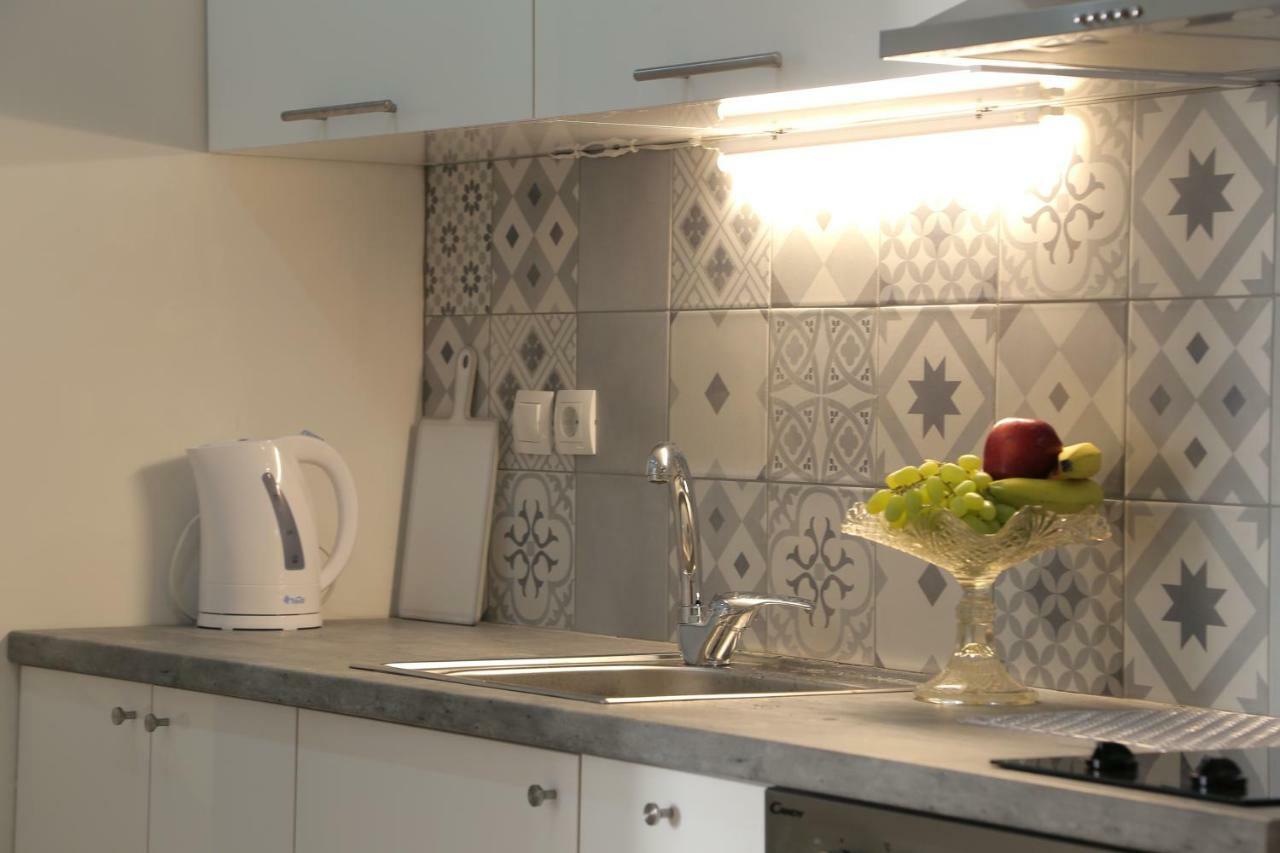 Stylish Modern Apartment, Nilie Hospitality Mgmt テッサロニキ エクステリア 写真