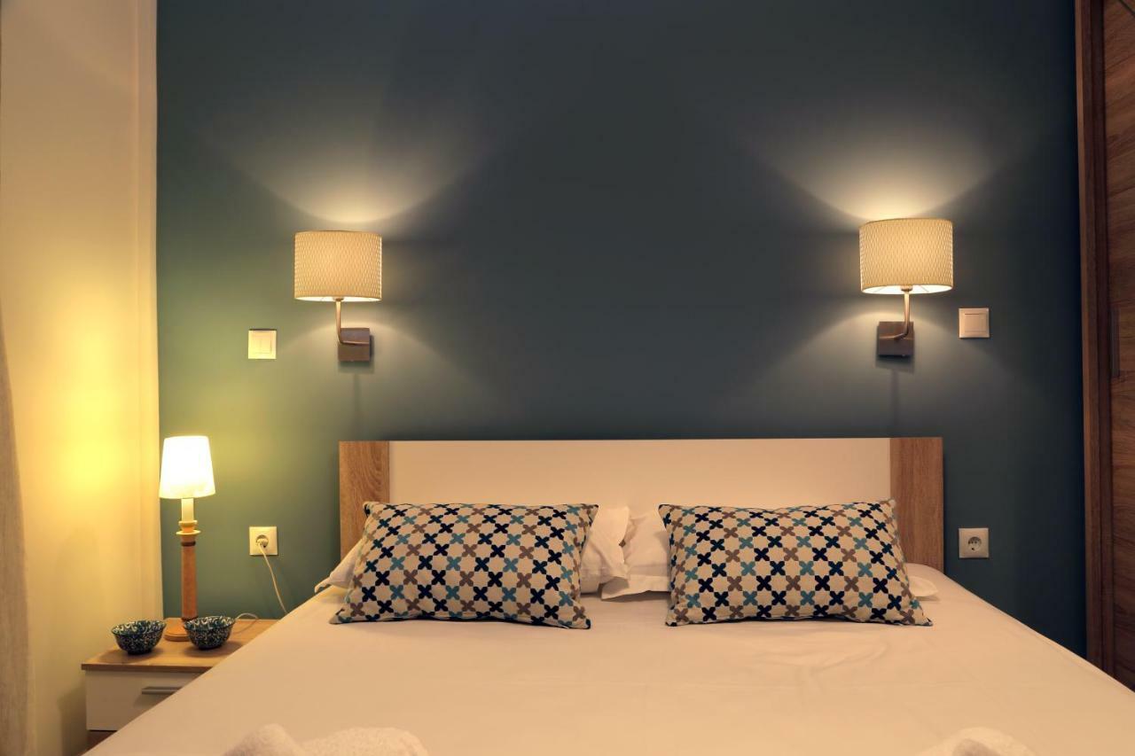 Stylish Modern Apartment, Nilie Hospitality Mgmt テッサロニキ エクステリア 写真